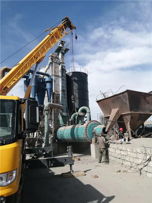 宁国市设备搬运等各类工程项目中，吊车起着关键作用