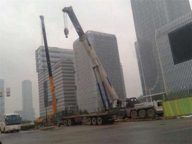 宁国市“自动找平”—— 吊车的 “平地神器” 技术